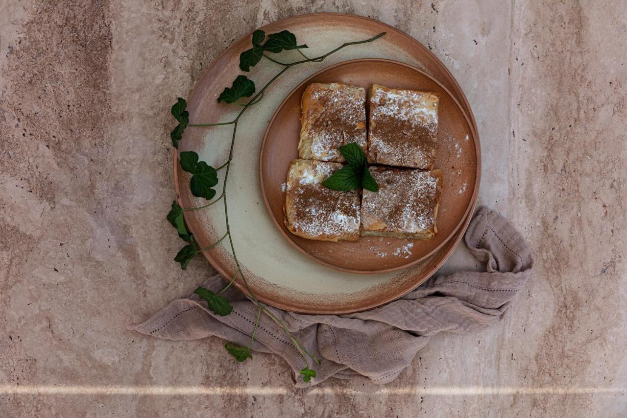 Ethos Vegan Suites Fira  Exterior foto