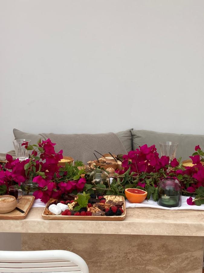 Ethos Vegan Suites Fira  Exterior foto